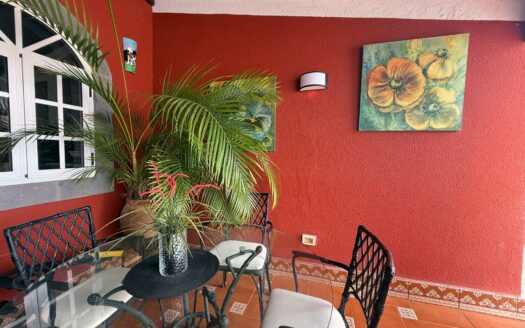 3-Bedroom Townhouse with Terrace & Solarium in Maspalomas