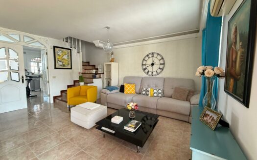 3-Bedroom Townhouse with Terrace & Solarium in Maspalomas