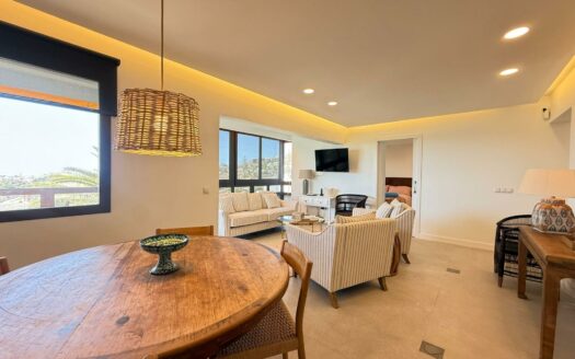 Precioso apartamento con vistas al mar