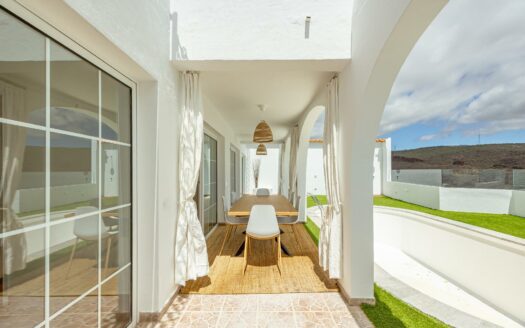 Doppelhaus-Chalet mit privatem Pool in Montaña la Data