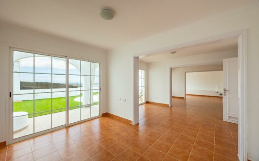 Doppelhaus-Chalet mit privatem Pool in Montaña la Data