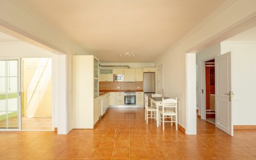 Doppelhaus-Chalet mit privatem Pool in Montaña la Data