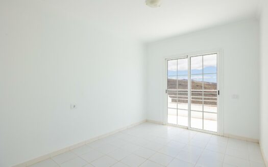 Doppelhaus-Chalet mit privatem Pool in Montaña la Data