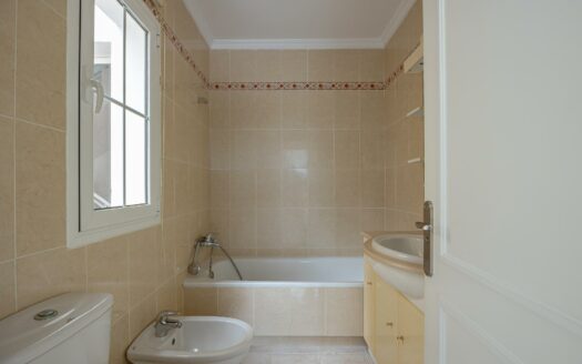 Doppelhaus-Chalet mit privatem Pool in Montaña la Data