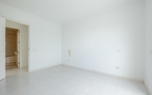 Doppelhaus-Chalet mit privatem Pool in Montaña la Data