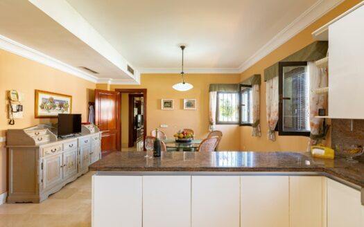 Villa in first line in Sonnenland with breathtaking views for sale