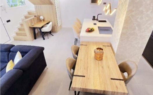 Semi-Detached Corner Chalet in El Doral – Sonnenland with Holiday Rental License (VV)