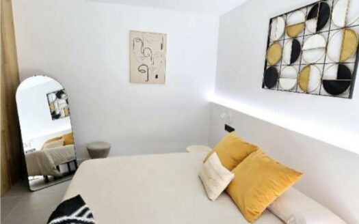 Semi-Detached Corner Chalet in El Doral – Sonnenland with Holiday Rental License (VV)