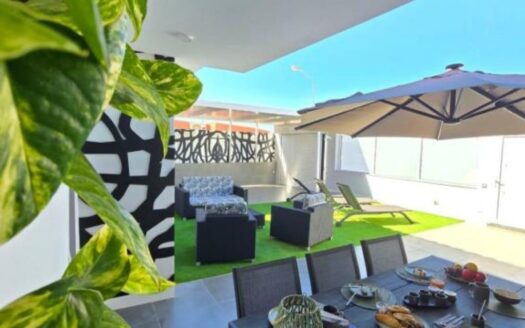 Semi-Detached Corner Chalet in El Doral – Sonnenland with Holiday Rental License (VV)