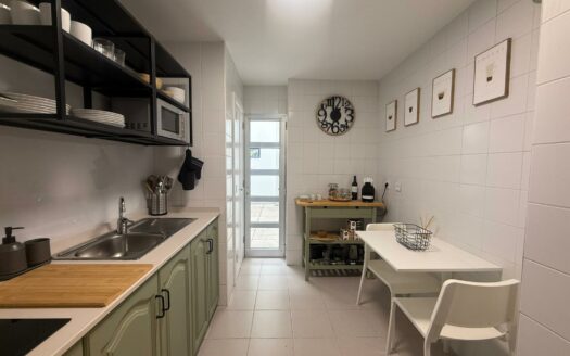 ¡Apartamento luminoso con vistas al mar en Las Canteras- ALQUILER DE TEMPORADA!