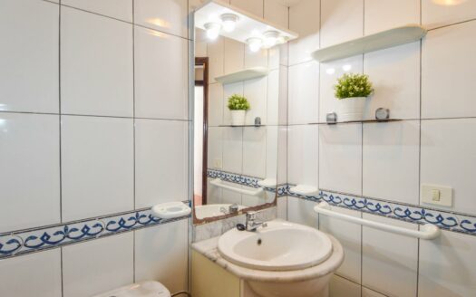 Double Chance: Two Apartments with Sea Views for a Unique Project!