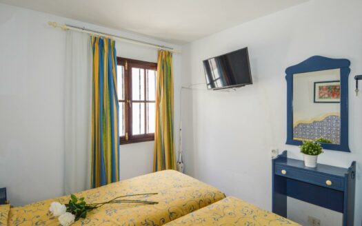 Double Chance: Two Apartments with Sea Views for a Unique Project!
