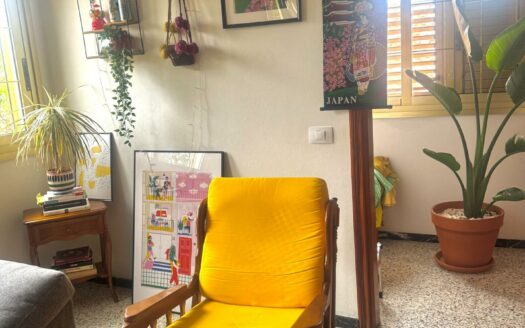 Casa con encanto y terraza en Marzagán