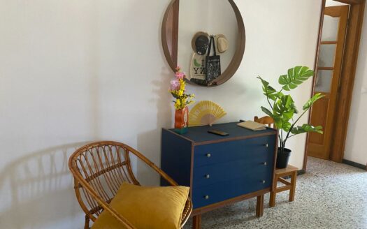 Casa con encanto y terraza en Marzagán