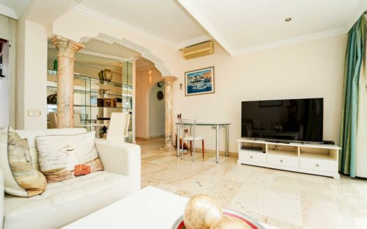 Reihenbungalow mit sonniger Terrasse in Playa del Inglés