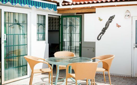 Reihenbungalow mit sonniger Terrasse in Playa del Inglés