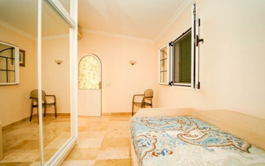 Reihenbungalow mit sonniger Terrasse in Playa del Inglés