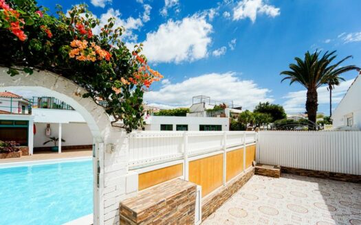Reihenbungalow mit sonniger Terrasse in Playa del Inglés