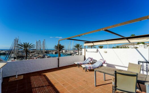 Unique Property with Rooftop Terrace in Exclusive Pasito Blanco