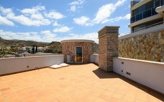 Exclusive Villa with Panoramic Views in Tauro