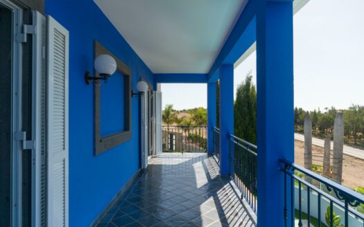Chalet with Sea View and Private Pool in El Hornillo