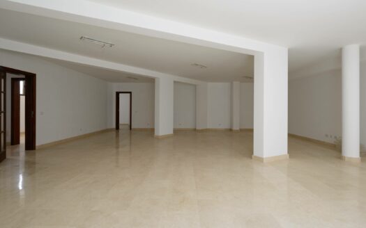 Stunning Hilltop Property in Tauro – Endless Views & Huge Potential