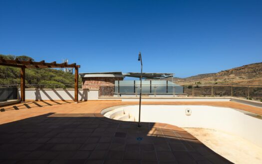 Stunning Hilltop Property in Tauro – Endless Views & Huge Potential