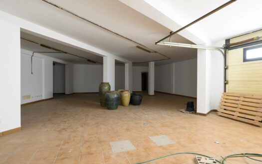 Stunning Hilltop Property in Tauro – Endless Views & Huge Potential