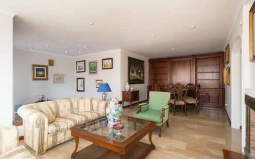 Detached chalet with pool and garden in La Garita