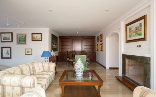 Detached chalet with pool and garden in La Garita