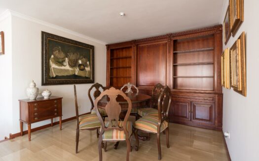 Detached chalet with pool and garden in La Garita