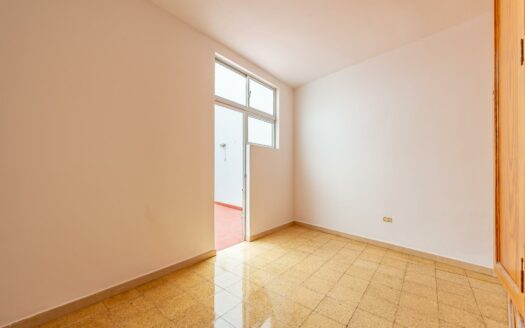 Oportunidad única en Plaza de la Concordia: piso con espacios exteriores y alto potencial