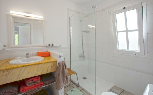 Duplex en pasito blanco para temporada de invierno