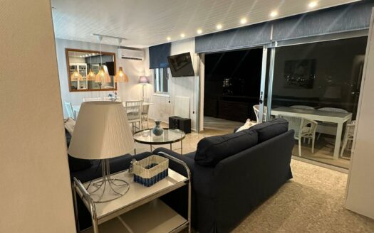 Beautiful Winter Rental Apartment in Rocas Rojas