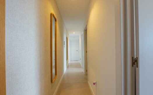 Luxusvilla mit Pool und Terrasse