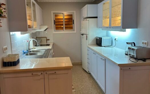 Beautiful Winter Rental Apartment in Rocas Rojas