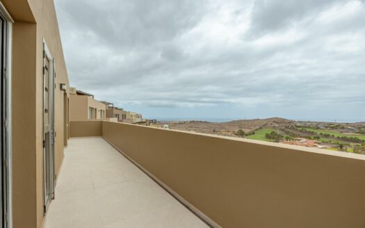 Luxusvilla mit Pool und Terrasse