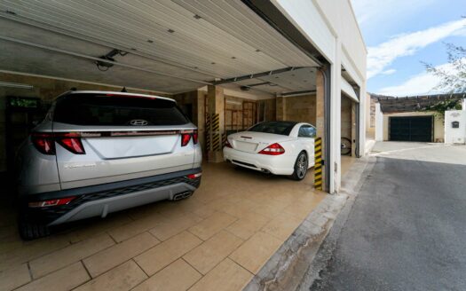 Villa en Tauro con vistas al mar y cerca del campo de golf