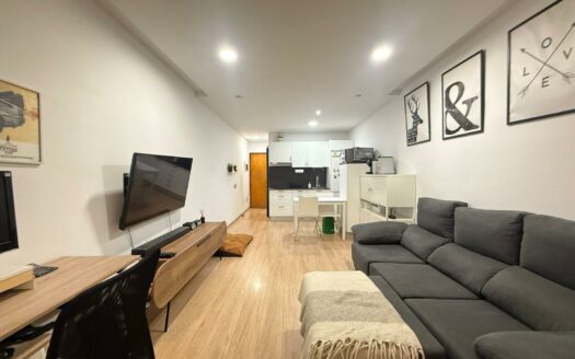 Modern studio for winter season