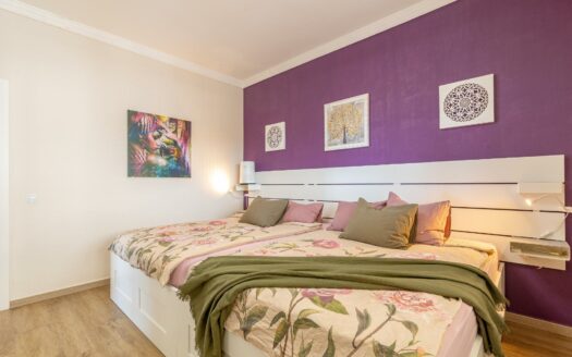 Apartment for Rent in Montaña La Data with Solarium, Garage and Sea Views