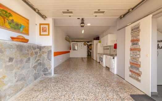 Apartment for Rent in Montaña La Data with Solarium, Garage and Sea Views