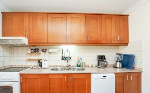 Geräumiges Haus im ruhigen Tauro-Tal – mit Terrasse und Garten