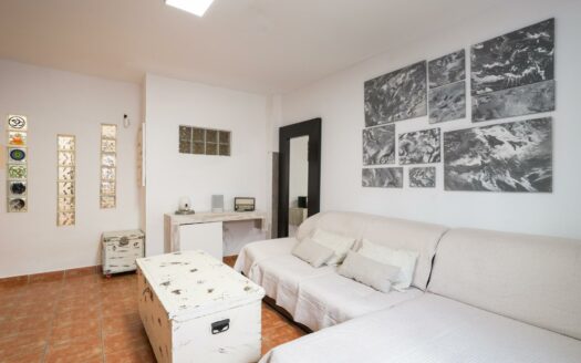 Wohnung mit drei Schlafzimmern in El Tablero