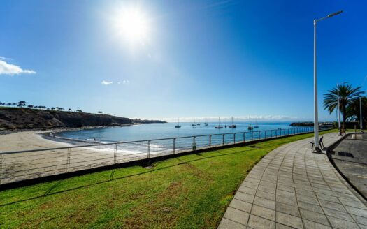 Unique Property with Rooftop Terrace in Exclusive Pasito Blanco