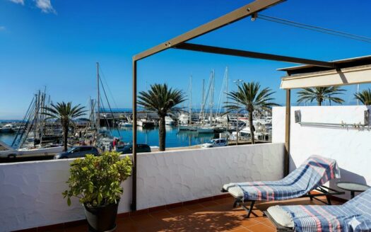 Unique Property with Rooftop Terrace in Exclusive Pasito Blanco