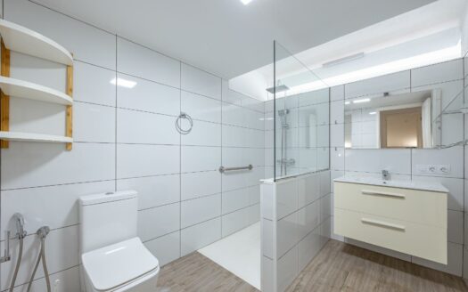 Charmantes Einfamilienhaus mit großzügigen Terrassen ☀️, Garage und Gartenbereich in San Fernando de Maspalomas