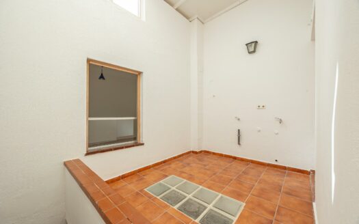 Charmantes Einfamilienhaus mit großzügigen Terrassen ☀️, Garage und Gartenbereich in San Fernando de Maspalomas