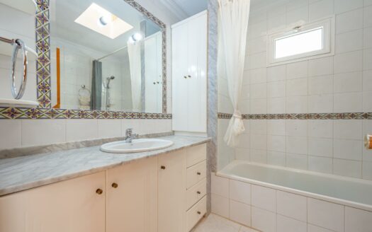 Charmantes Einfamilienhaus mit großzügigen Terrassen ☀️, Garage und Gartenbereich in San Fernando de Maspalomas