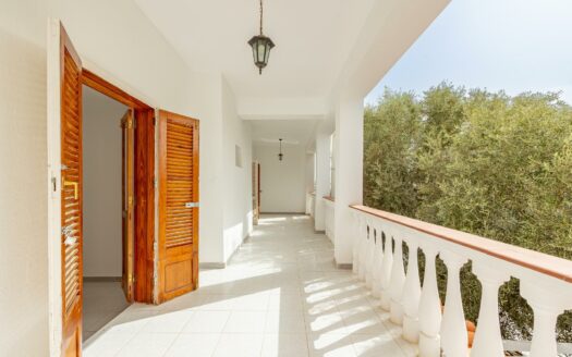 Charmantes Einfamilienhaus mit großzügigen Terrassen ☀️, Garage und Gartenbereich in San Fernando de Maspalomas