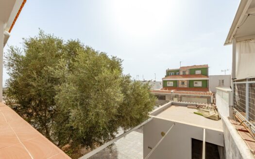 Charmantes Einfamilienhaus mit großzügigen Terrassen ☀️, Garage und Gartenbereich in San Fernando de Maspalomas